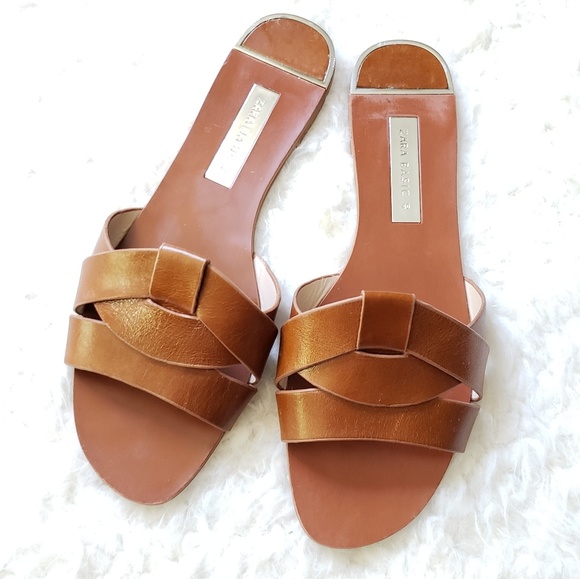 Zara Shoes - Zara Basic Collection Leather Slides
